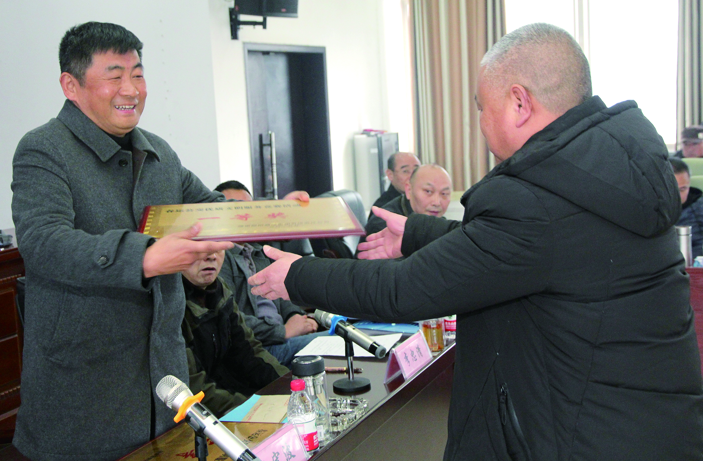 春運(yùn)工作收官 完成旅客發(fā)送量213.81萬(wàn)人次，同比減少21.09% （李高雄報(bào)道)